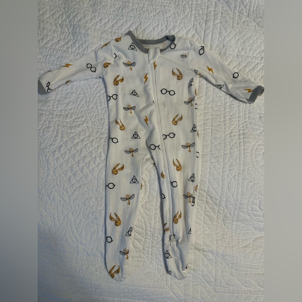 Kyte Baby Harry Potter zipper footie 0-3 months